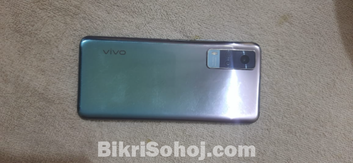 Vivo y51